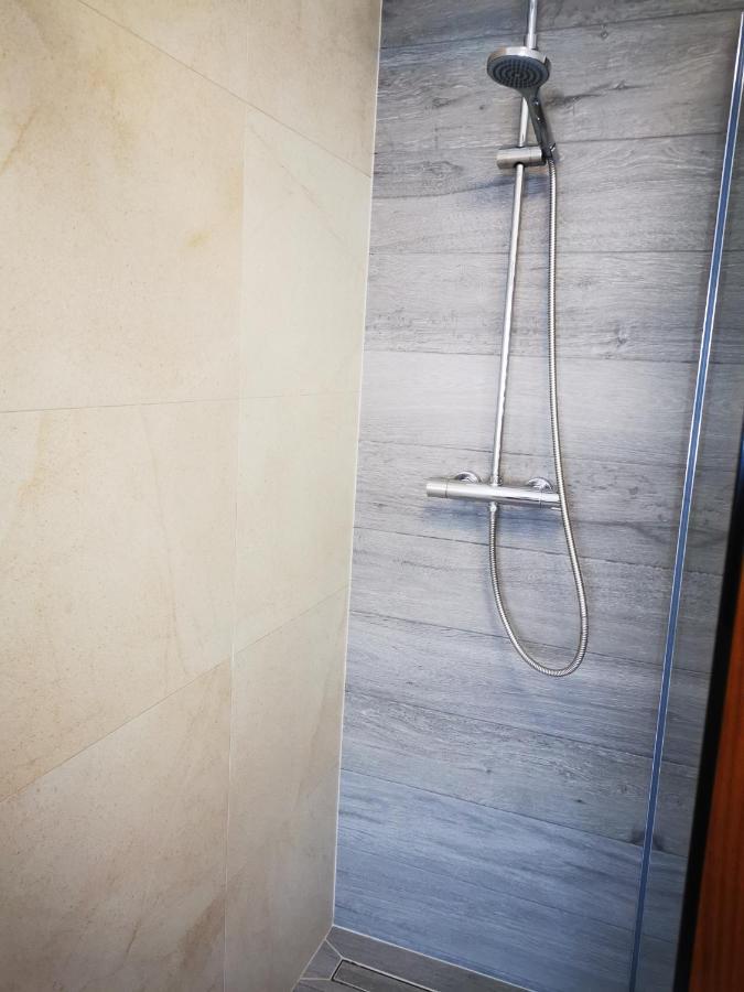 Spazioso E Completo Appartamento Con 3 Camere, Doppi Servizi, Fino A 8 Posti Letto Pedavena Exterior photo